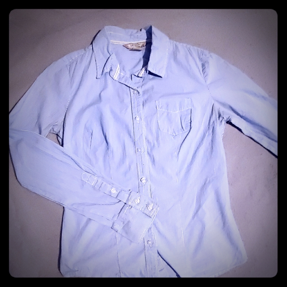 Long sleeve button up